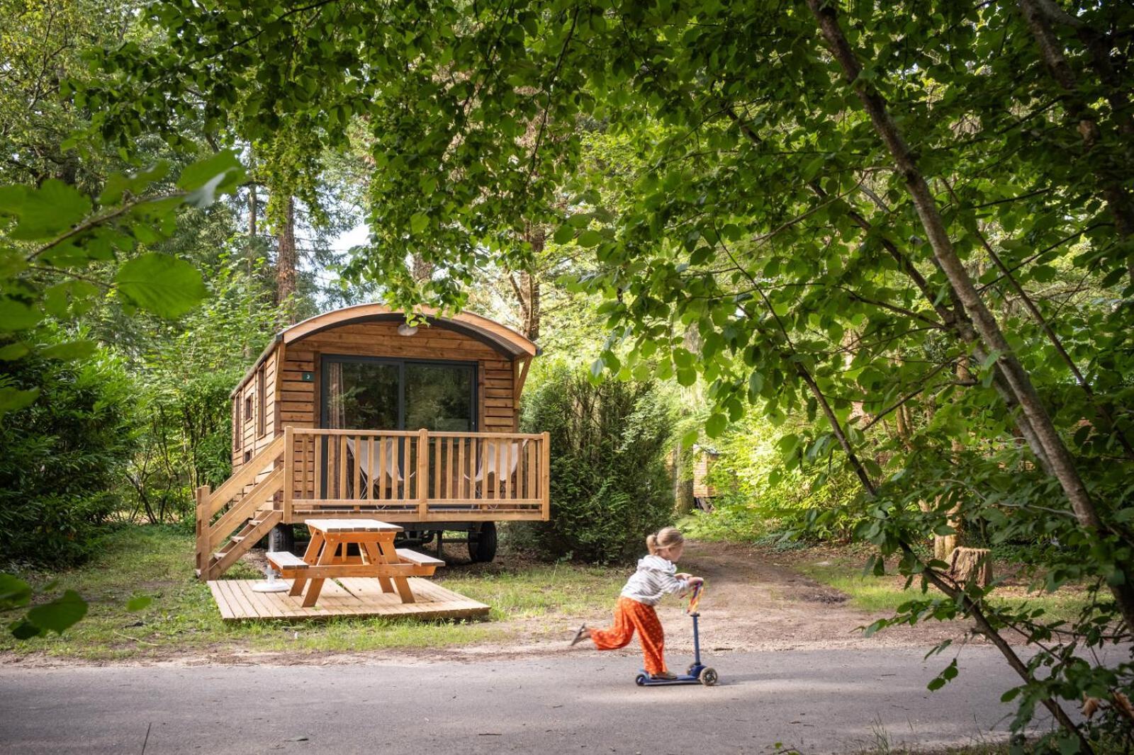 Huttopia Rambouillet Rum bild
